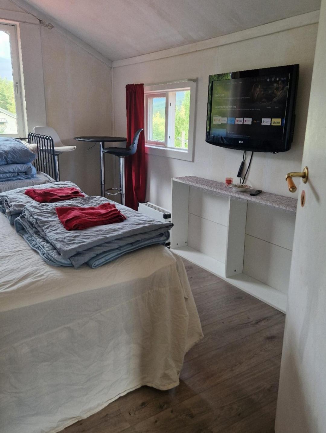 Holiday Rooms Gol Ngoại thất bức ảnh